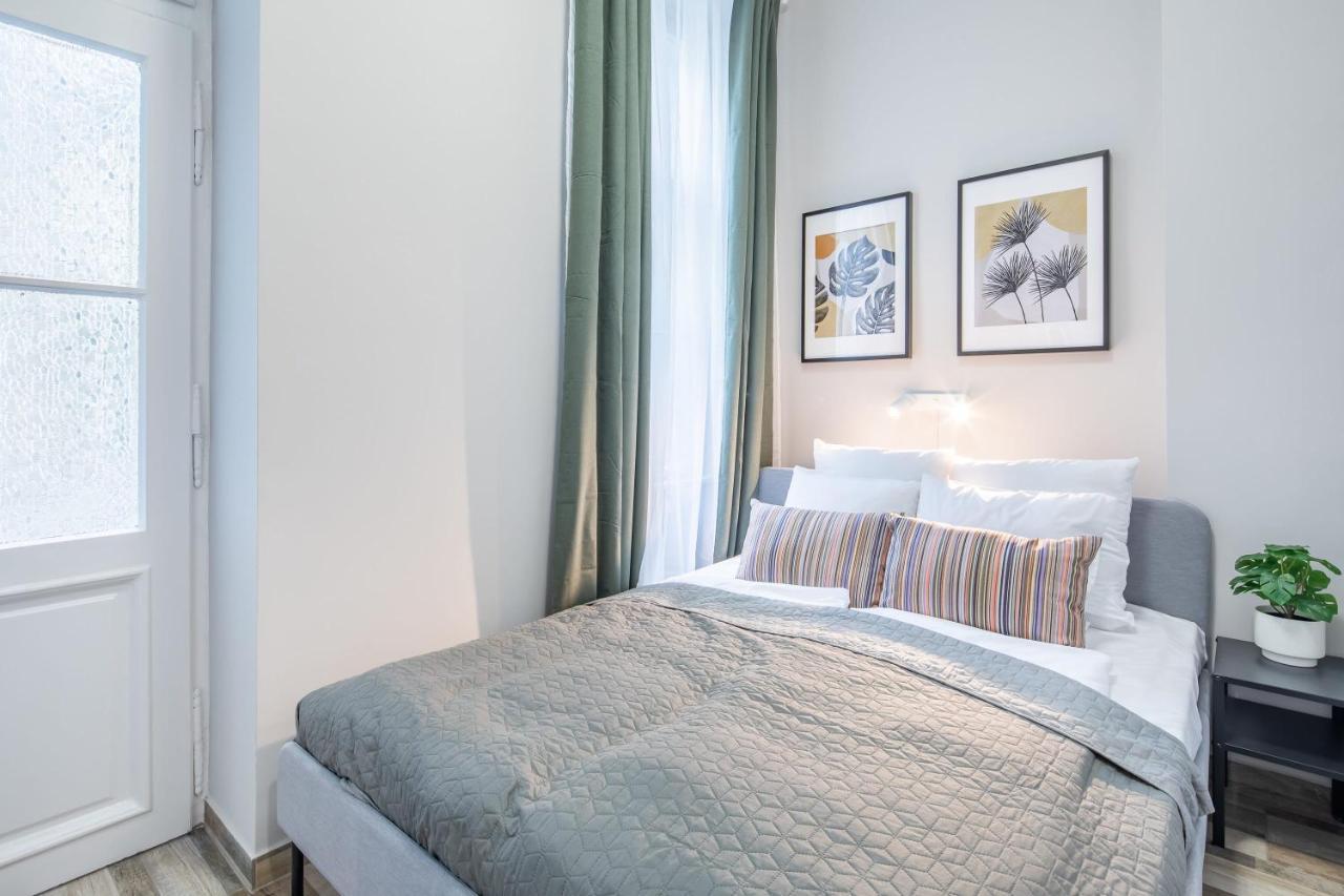Central New Cozy Βουδαπέστη Εξωτερικό φωτογραφία